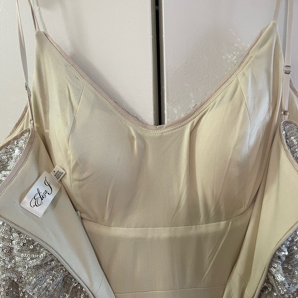 Eliza J long champagne sequin dress. - Picture 6 of 17